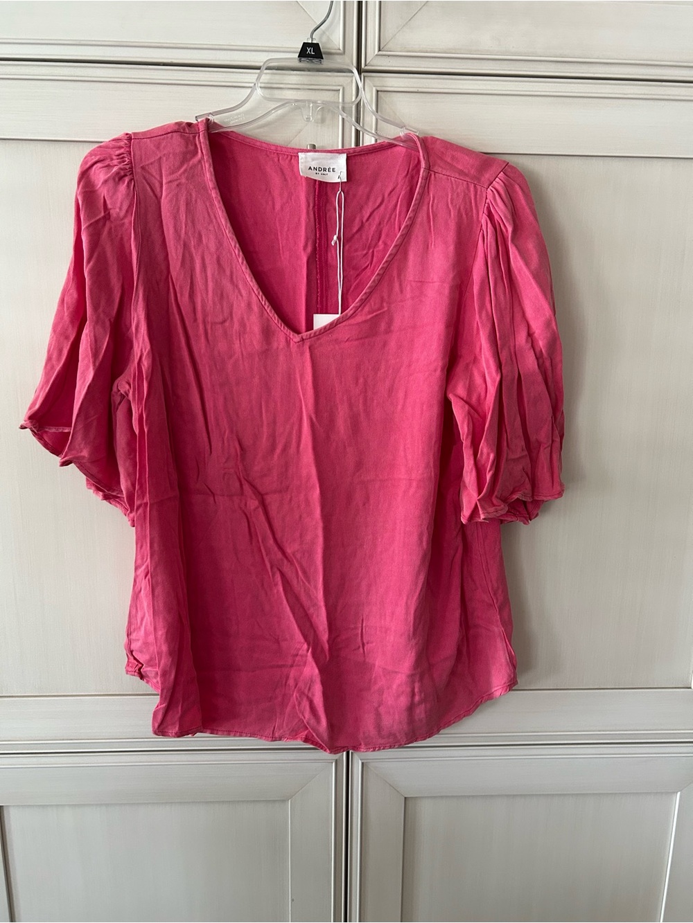 ANDREE BY UNIT Hot Pink V-Neck Bell Sleeve Blouse